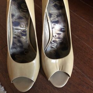 Sam Edelman Nude Pumps